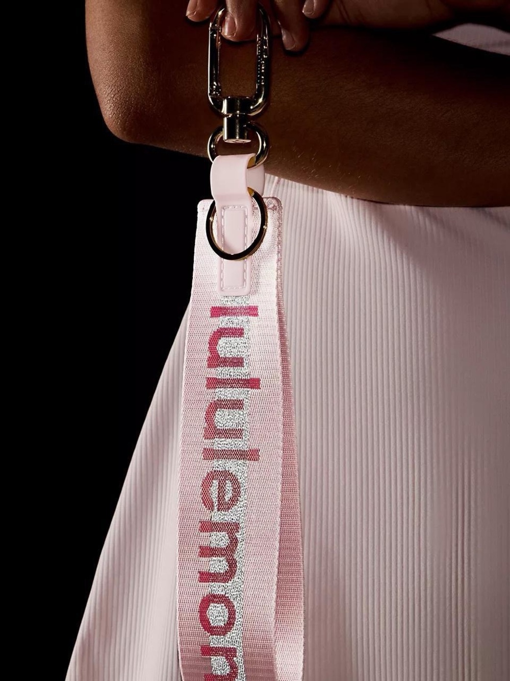Lululemon Never Lost Keychain Reflective- Blissful Pink/Calypso Pink
